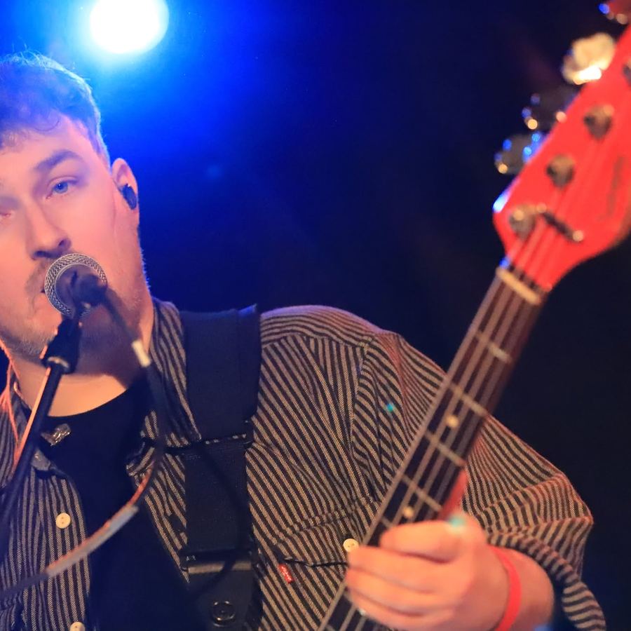 Jay Oglesby on bass